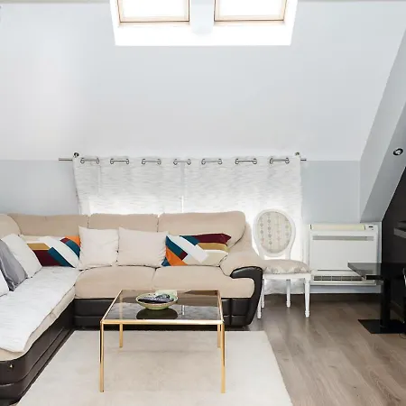 Modern 2-level With Balcony In By Flat Mаnager Апартаменты