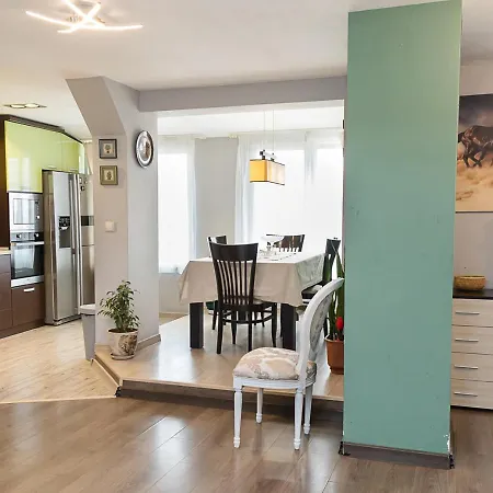 Modern 2-level With Balcony In By Flat Mаnager Apartament