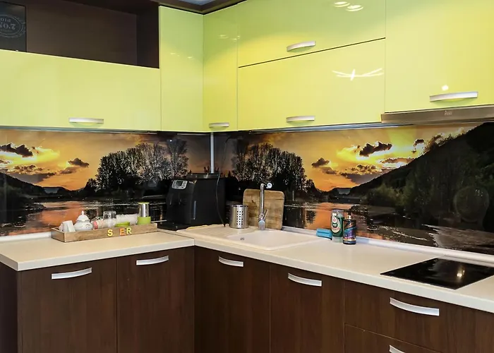 Modern 2-level With Balcony In By Flat Mаnager 아파트 바르나